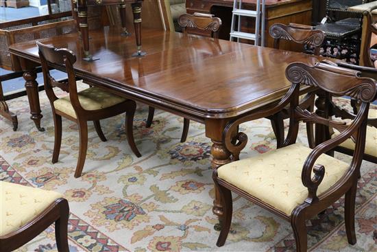 A Victorian mahogany dining table with two additional leaves extended W.235cm